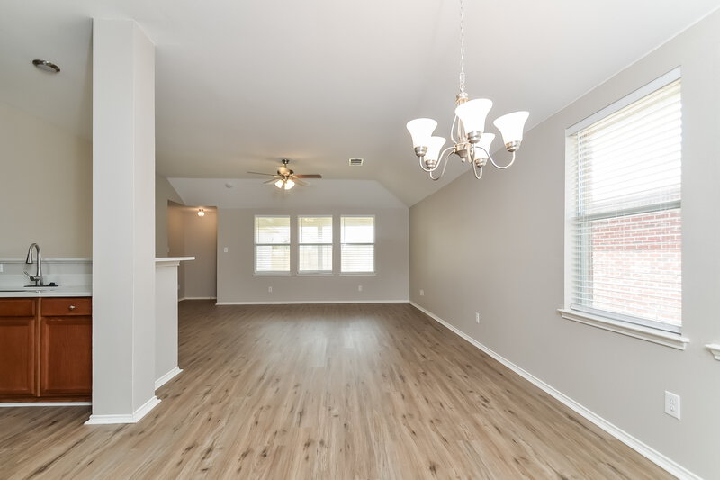 1,770/Mo, 1708 Morning Dove Aubrey, TX 76227 Dining Room View