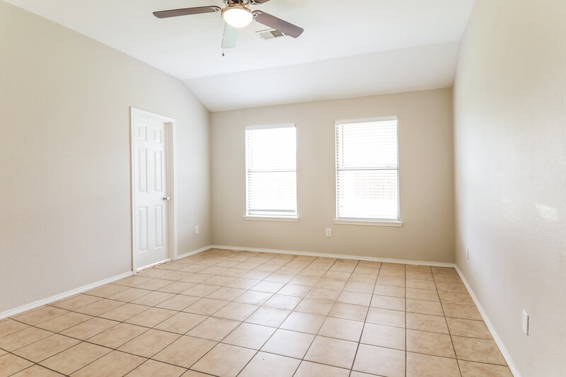 1,740/Mo, 129 Arbordale Way Princeton, TX 75407 Main Bedroom View