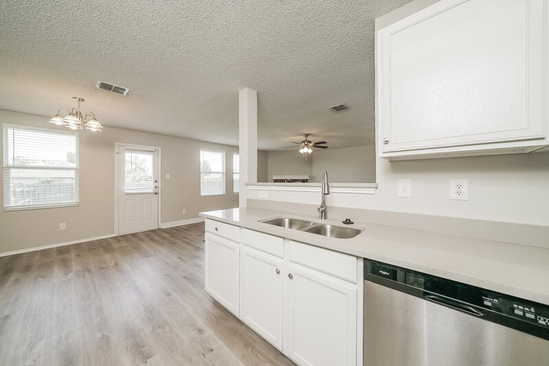 2,105/Mo, 2920 Montague Trl Wylie, TX 75098 Kitchen View