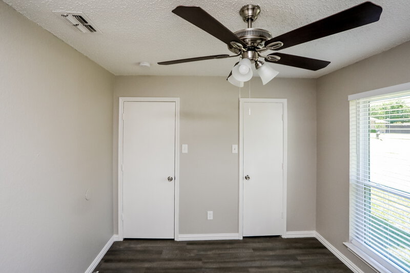 2,195/Mo, 2918 Valley Cir Lancaster, TX 75134 Bedroom View