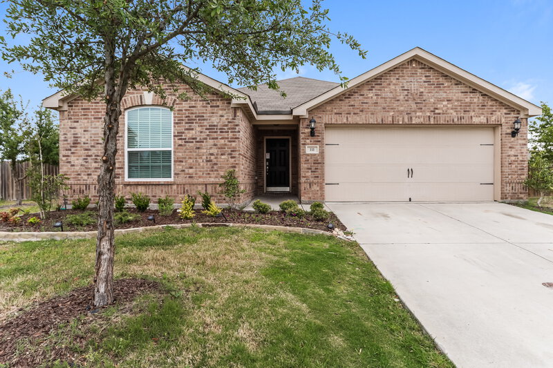 1,880/Mo, 111 Cottonwood Dr Princeton, TX 75407 External View