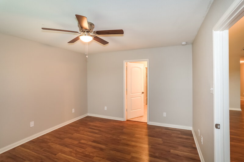 1,880/Mo, 111 Cottonwood Dr Princeton, TX 75407 Main Bedroom View
