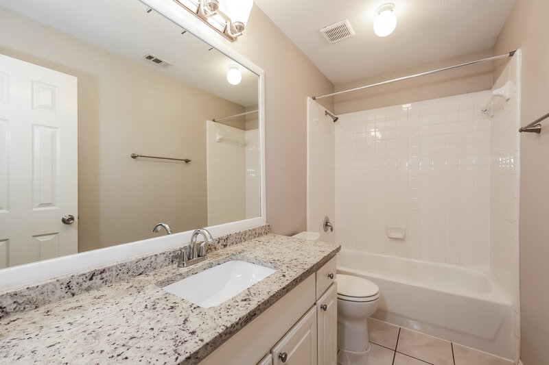 2,605/Mo, 155 Hannah Cir Cedar Hill, TX 75104 Bathroom View