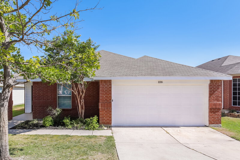 1,795/Mo, 1016 Fort Apache Dr Haslet, TX 76052 External View