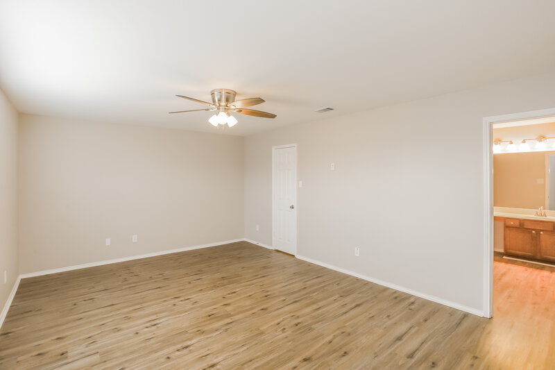 2,310/Mo, 58 Lantana Dr Fate, TX 75087 Main Bedroom View