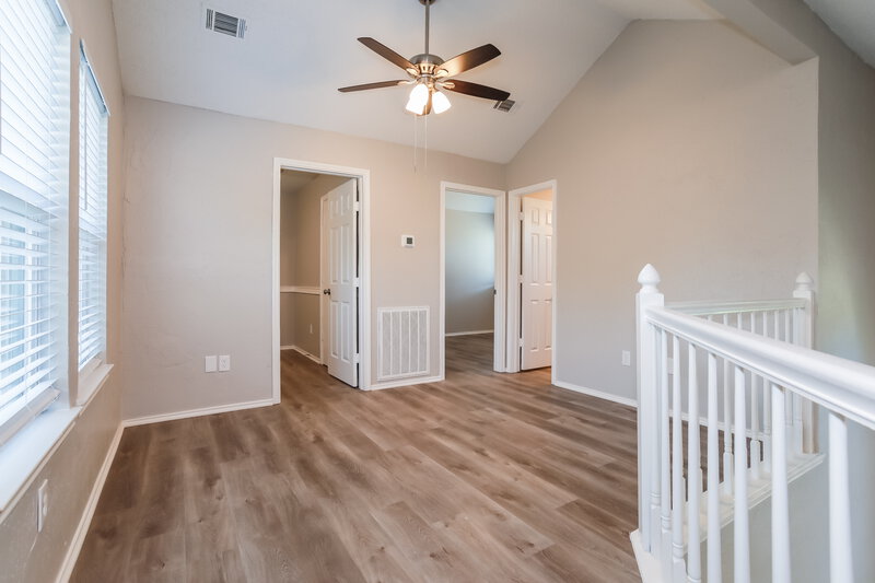 4,465/Mo, 225 Iberis Dr Arlington, TX 76018 Loft View