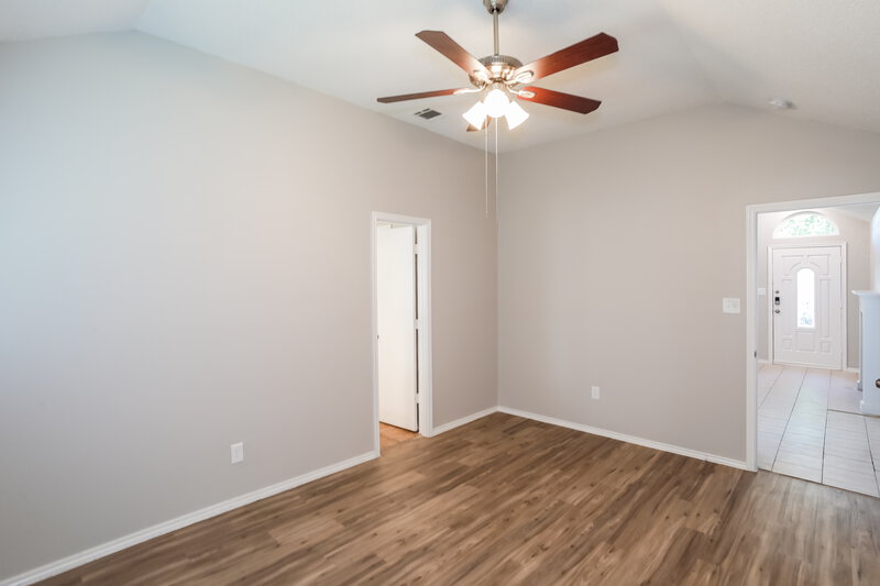 4,465/Mo, 225 Iberis Dr Arlington, TX 76018 Main Bedroom View 2