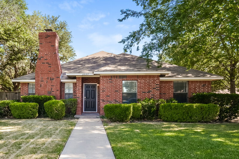 2,205/Mo, 3237 Windbrook Ct Denton, TX 76207 Front View