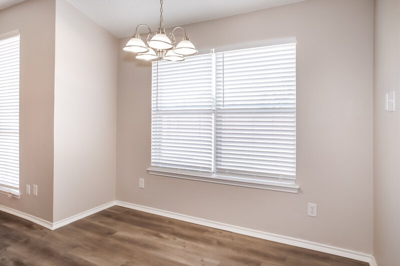 2,025/Mo, 321 Candlestick Trl Saginaw, TX 76179 Breakfast Nook View