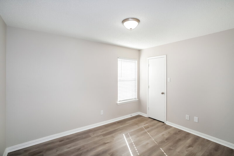 2,025/Mo, 321 Candlestick Trl Saginaw, TX 76179 Bedroom View