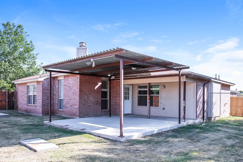 2,025/Mo, 321 Candlestick Trl Saginaw, TX 76179 Rear View