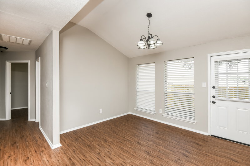 2,395/Mo, 415 Faircrest Dr Arlington, TX 76018 Dining Room View