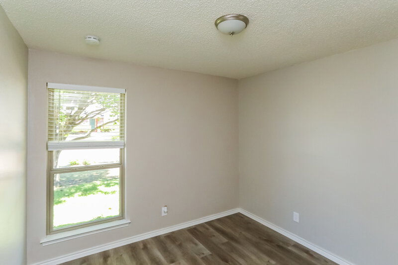 2,185/Mo, 418 Sims Dr Cedar Hill, TX 75104 Bedroom View