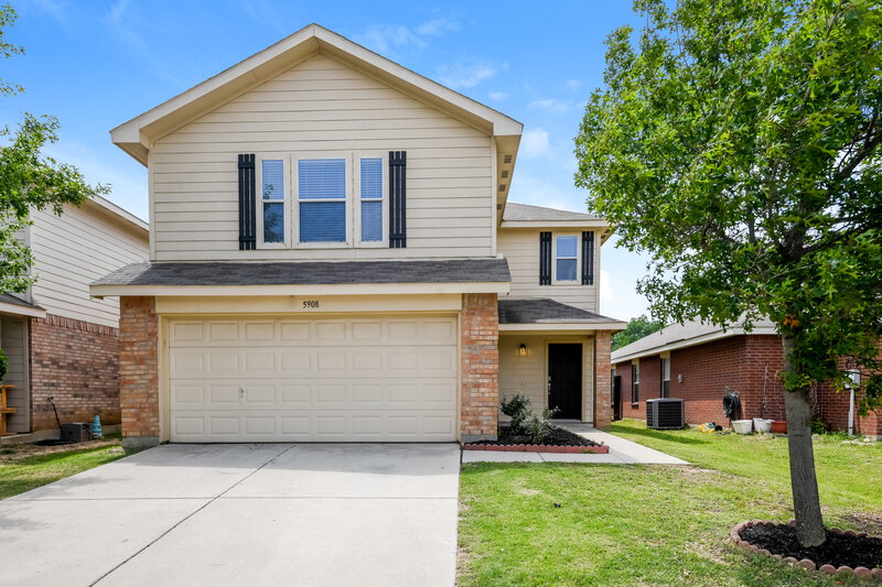 2,250/Mo, 5908 Parkview Hills Ln Fort Worth, TX 76179 External View