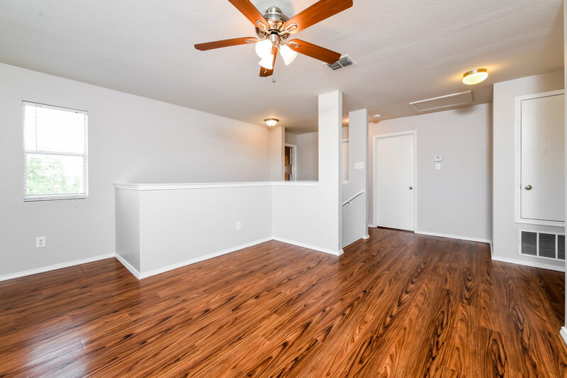 2,250/Mo, 5908 Parkview Hills Ln Fort Worth, TX 76179 Family Room View