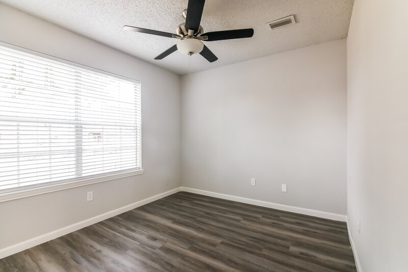 4,410/Mo, 1113 Brewer Dr Cedar Hill, TX 75104 Bedroom View