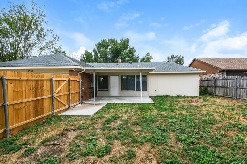 1,895/Mo, 2916 Independence Dr Mesquite, TX 75150 Rear View