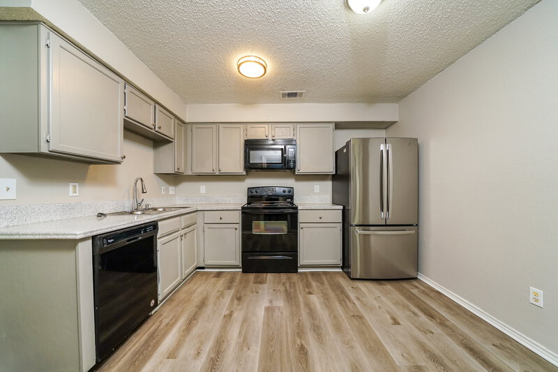 1,895/Mo, 2916 Independence Dr Mesquite, TX 75150 Kitchen View 2