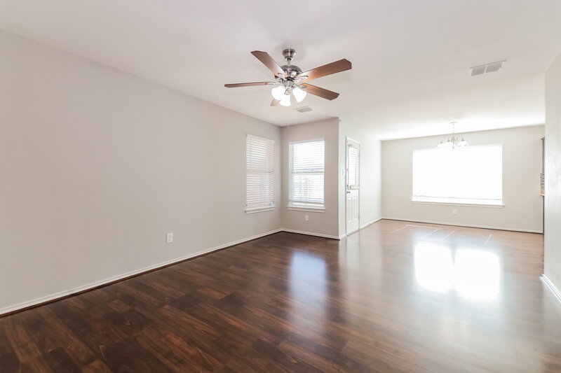 1,955/Mo, 635 Fleming St Wylie, TX 75098 Living Room View