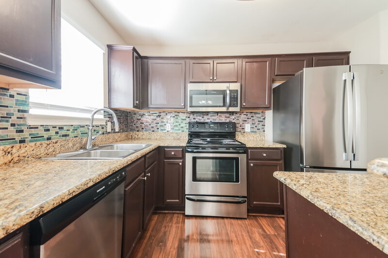 1,955/Mo, 635 Fleming St Wylie, TX 75098 Kitchen View 2