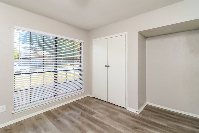 2,195/Mo, 2414 Busch Dr Arlington, TX 76014 Bedroom View