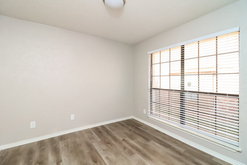 2,195/Mo, 2414 Busch Dr Arlington, TX 76014 Bedroom View 2
