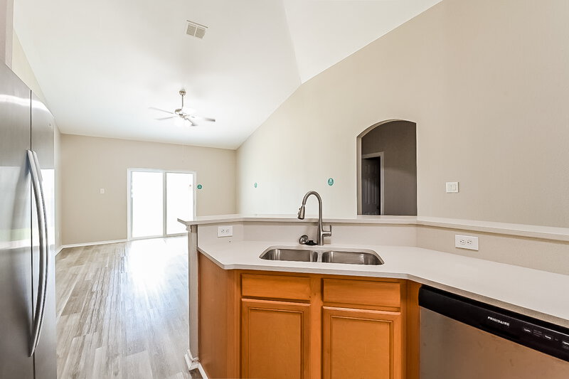 2,370/Mo, 109 Clark Dr Ferris, TX 75125 Kitchen View 2