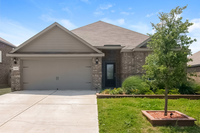 2,345/Mo, 1432 Conley Ln 306 Crowley, TX 76036 External View