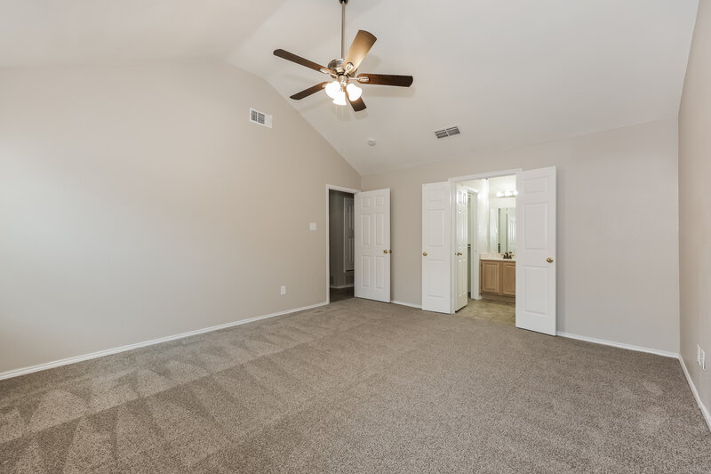 2,400/Mo, 2908 Forest Creek Dr Fort Worth, TX 76123 Main Bedroom View