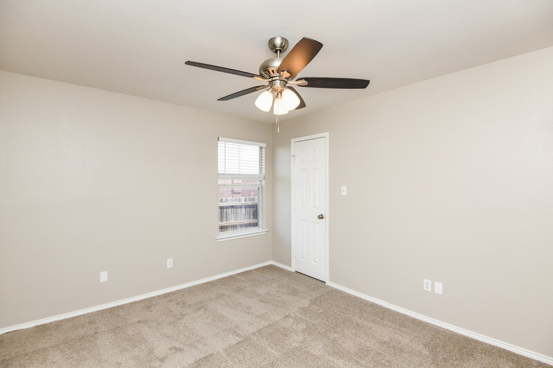 2,100/Mo, 413 Heritage Dr Crowley, TX 76036 Bedroom View