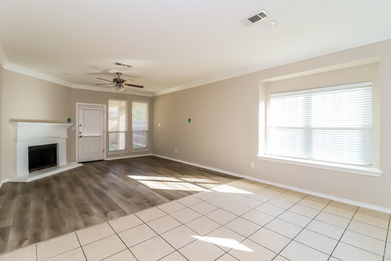 2,235/Mo, 10501 Big Oak Dr Fort Worth, TX 76131 Dining Room View