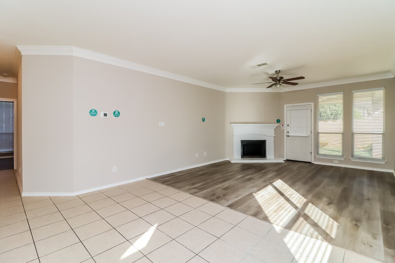 2,235/Mo, 10501 Big Oak Dr Fort Worth, TX 76131 Dining Room View 2
