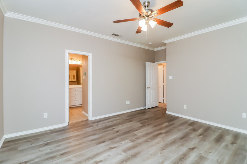 2,235/Mo, 10501 Big Oak Dr Fort Worth, TX 76131 Main Bedroom View