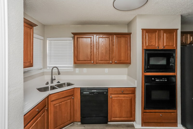 2,160/Mo, 1809 Clayton Dr Mansfield, TX 76063 Kitchen View