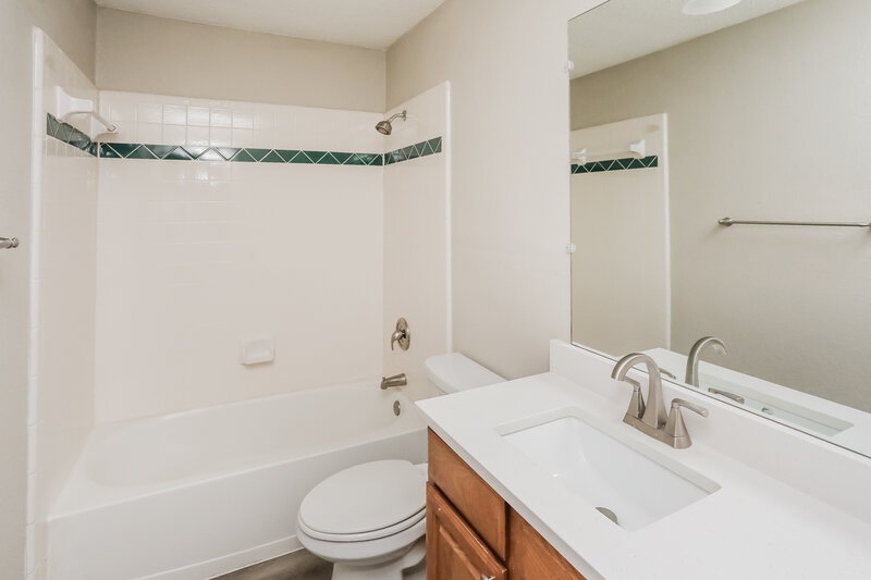 2,160/Mo, 1809 Clayton Dr Mansfield, TX 76063 Bathroom View