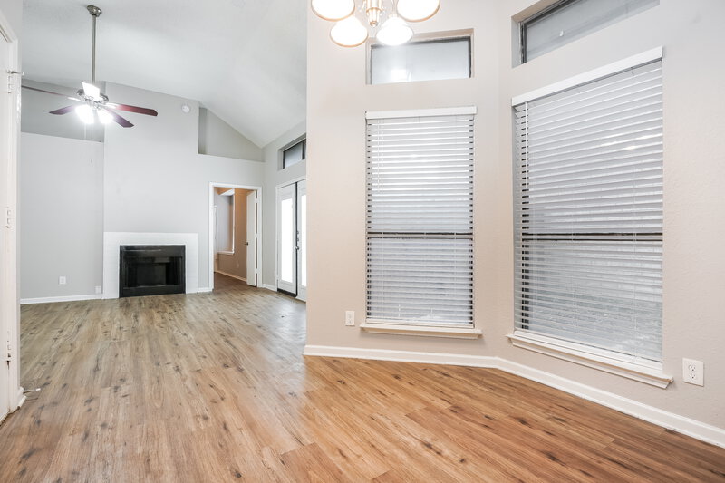 2,455/Mo, 1307 Jasmine Dr Lewisville, TX 75077 Dining Room View