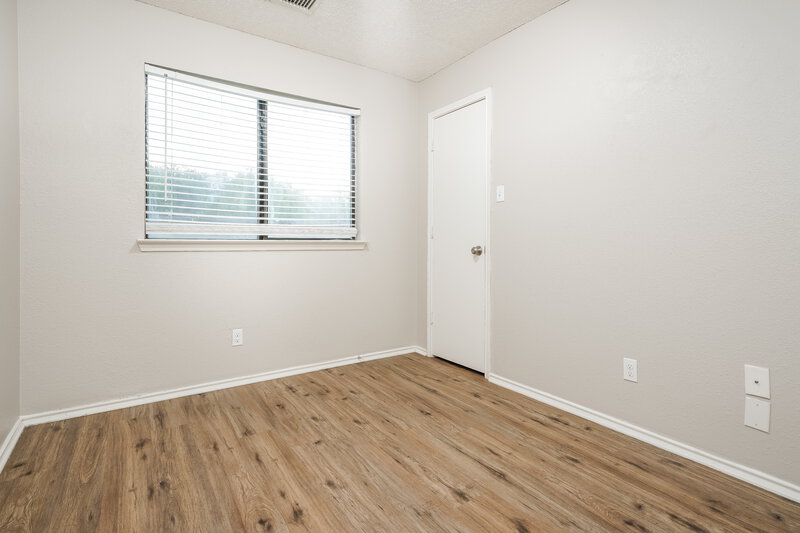 2,455/Mo, 1307 Jasmine Dr Lewisville, TX 75077 Bedroom View