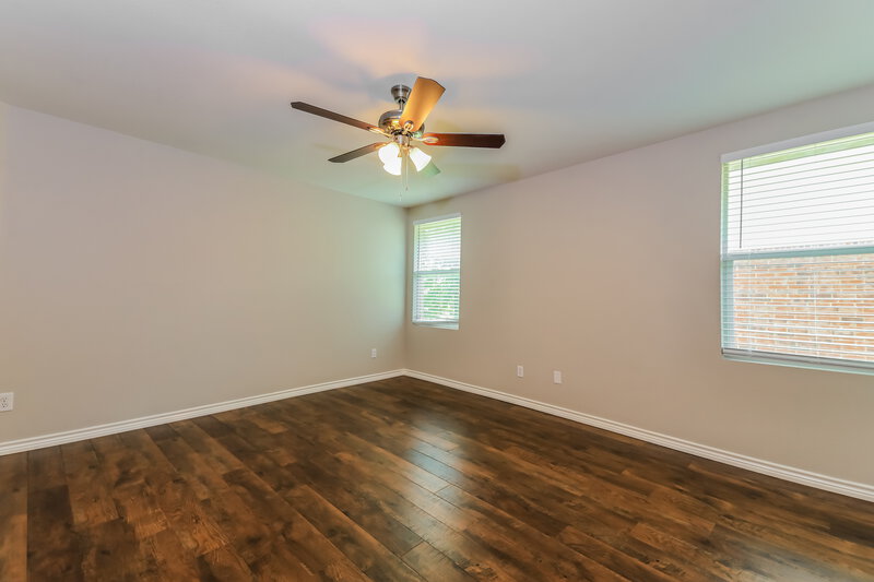 2,120/Mo, 1305 Evergreen St Royse City, TX 75189 Main Bedroom View