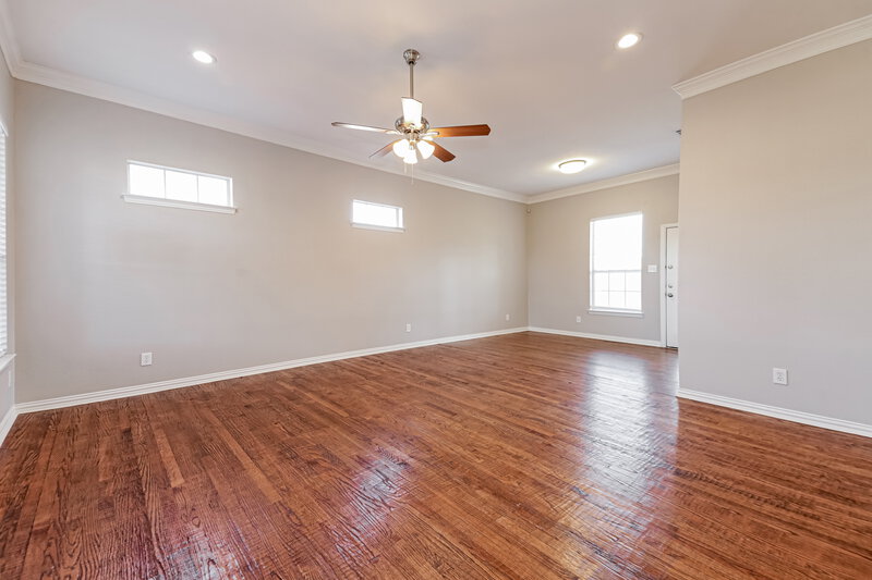 1,820/Mo, 116 Stanford Forney, TX 75126 Living Room View 2
