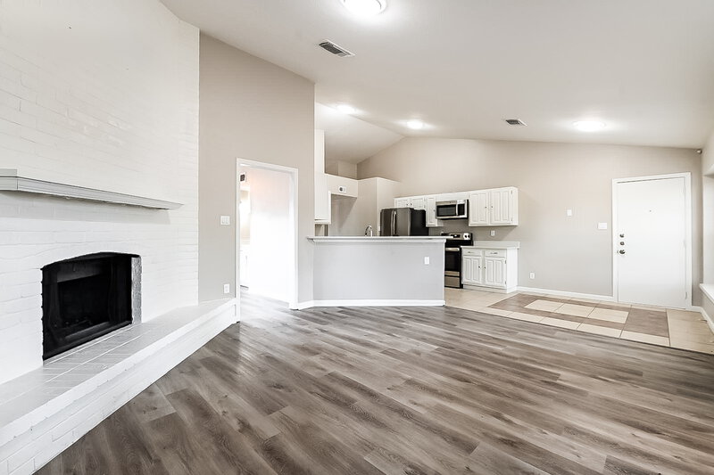 2,440/Mo, 465 Kenya St Cedar Hill, TX 75104 Living Room View