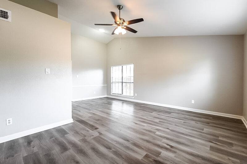 2,440/Mo, 465 Kenya St Cedar Hill, TX 75104 Bedroom View