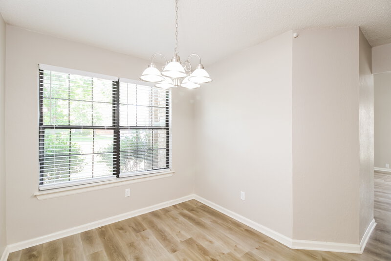 2,715/Mo, 414 Kirkwood Dr Lewisville, TX 75067 Dining Room View 2