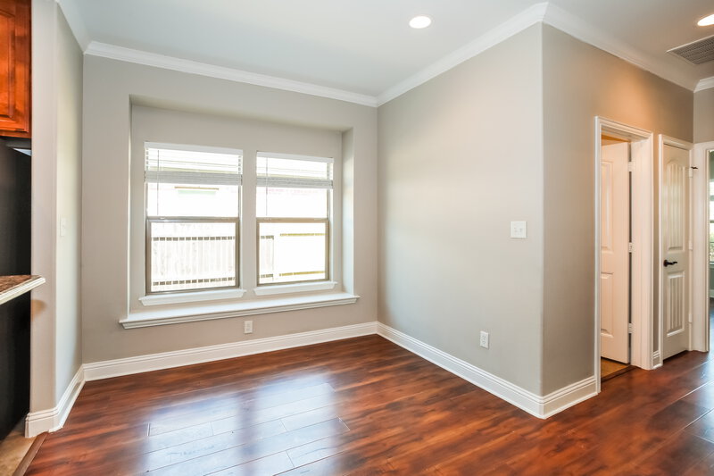 2,115/Mo, 4002 Oakwood Cir Aubrey, TX 76227 Dining Room View 2