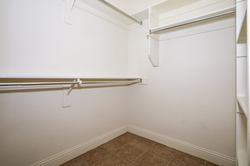 2,115/Mo, 4002 Oakwood Cir Aubrey, TX 76227 Walk In Closet View