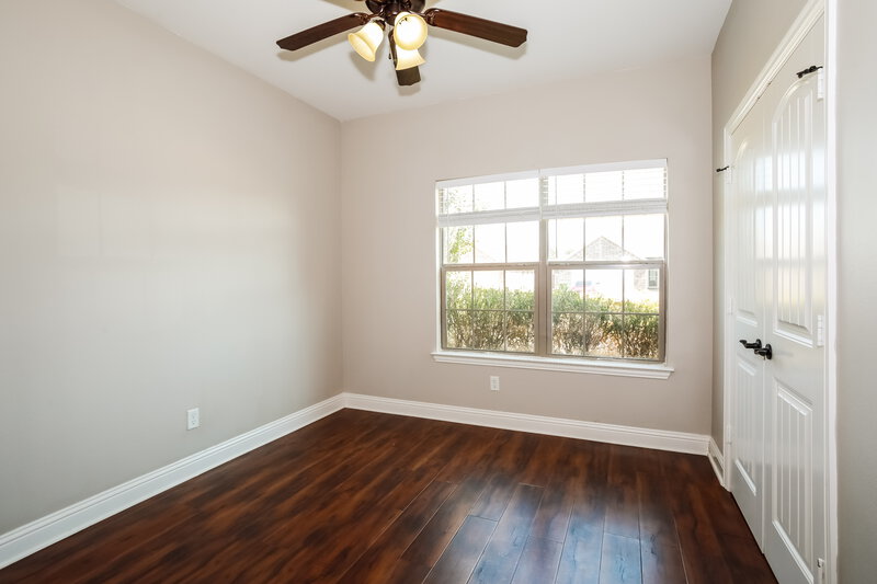 2,115/Mo, 4002 Oakwood Cir Aubrey, TX 76227 Bedroom View 2