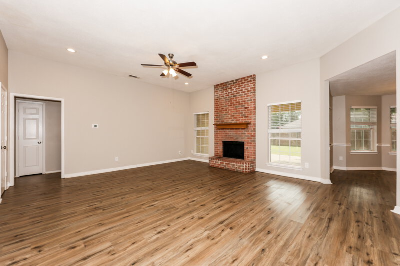 1,760/Mo, 105 Princeton Cir Forney, TX 75126 Living Room View