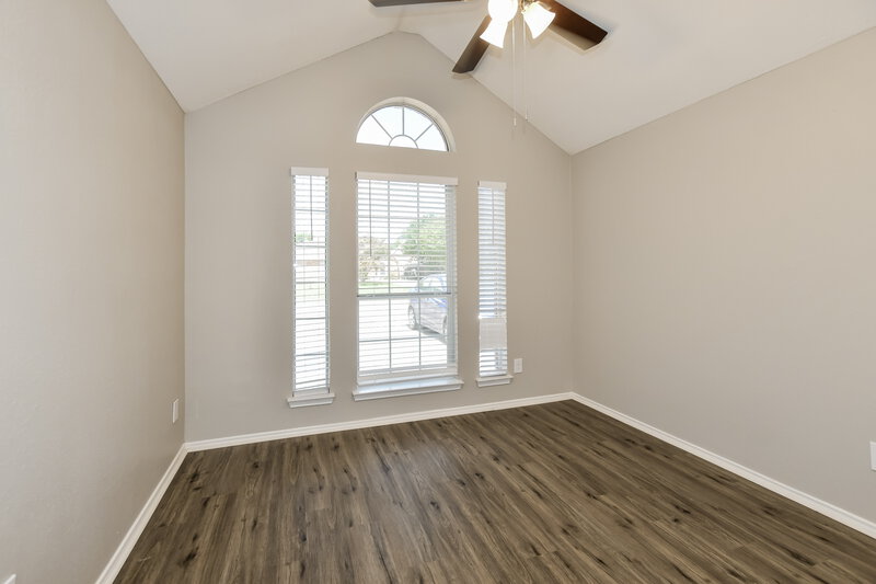 2,240/Mo, 105 Princeton Cir Forney, TX 75126 Bedroom View