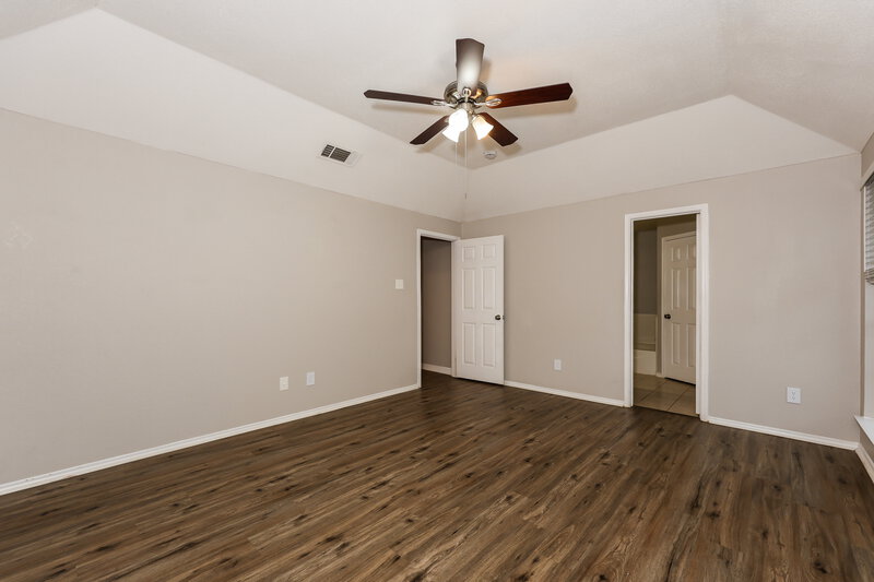 1,760/Mo, 105 Princeton Cir Forney, TX 75126 Main Bedroom View 2