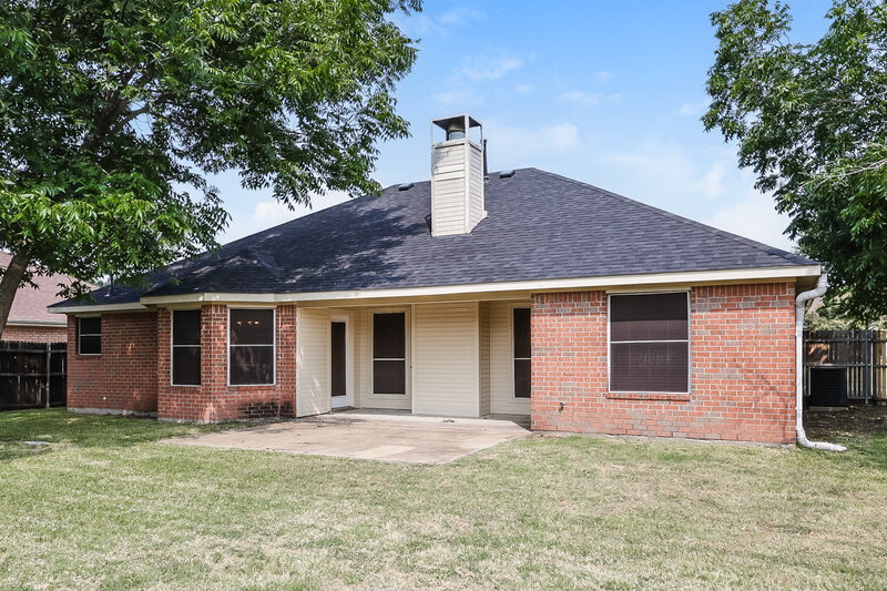 1,760/Mo, 105 Princeton Cir Forney, TX 75126 Rear View
