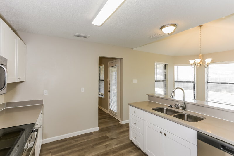 2,595/Mo, 2505 Tiber River Ct Grand Prairie, TX 75052 Kitchen View 2